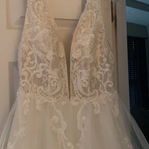 Abella by Allure - Picture 4 of 6